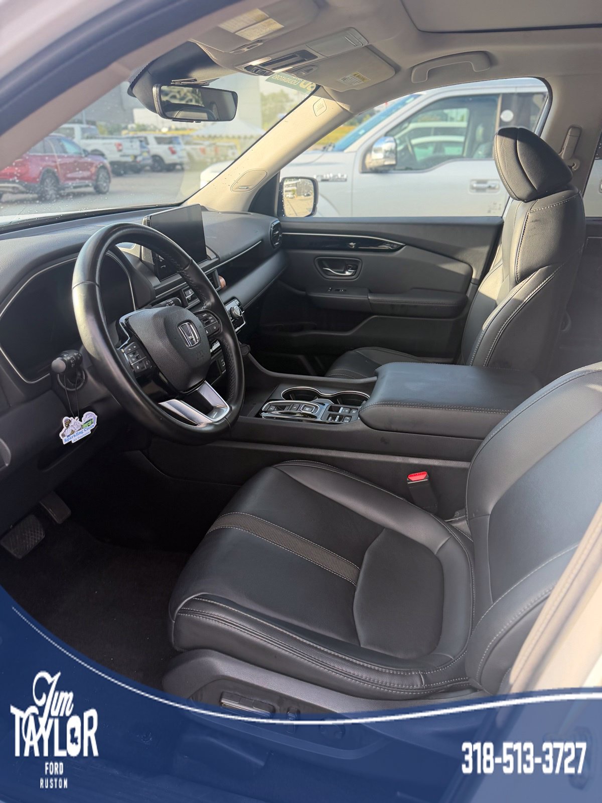 Used 2024 White Honda Touring image 38