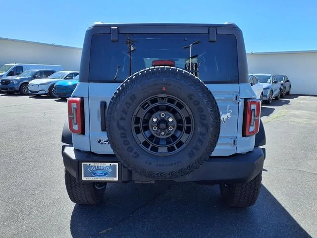 New 2026 Avalanche Ford Outer Banks image 3