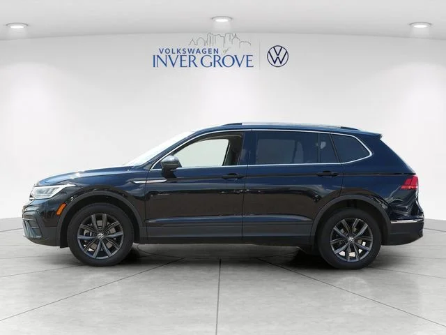 Certified Used 2023 Black Volkswagen 2.0T SE image 4