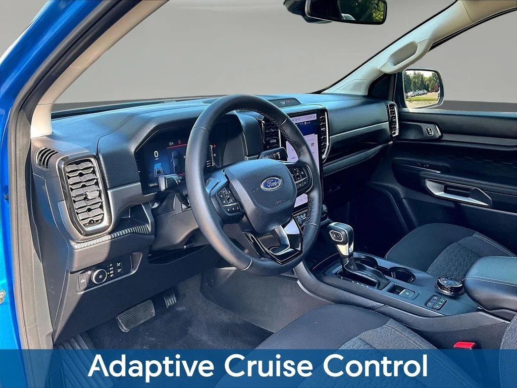 Used 2024 Blue Ford XLT image 23