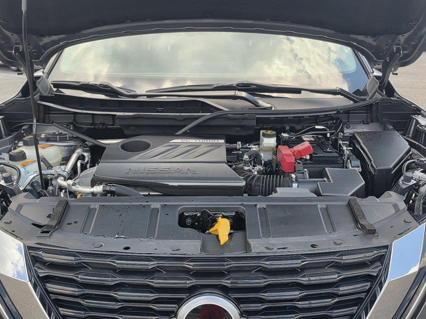 Used 2023 Gun Metallic Nissan Platinum image 30