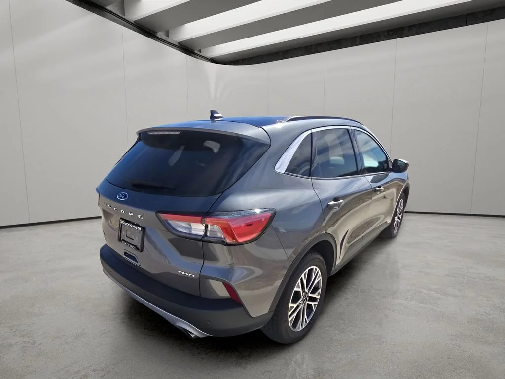 Used 2022 Carbonized Gray Metallic Ford SEL image 5