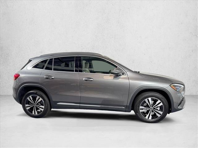 New 2026 Mountain Grey Metallic Mercedes-Benz GLA 250 image 33