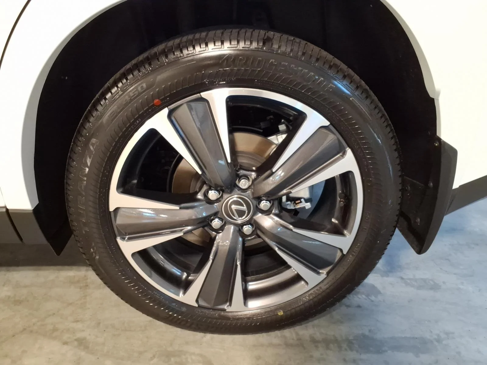 New 2026 Ultra White Lexus  image 14