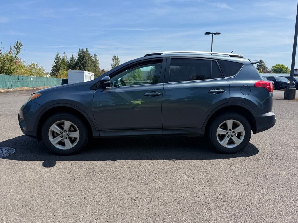 Used 2013 Shoreline Mist Toyota XLE image 3