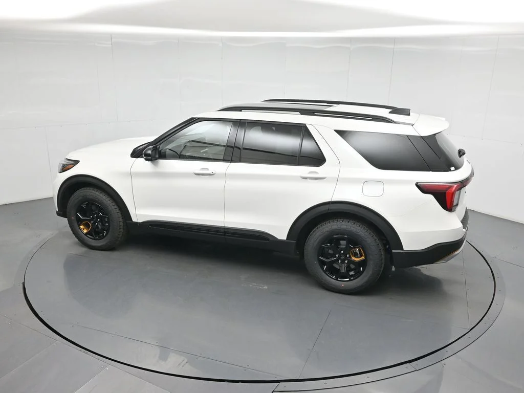 2026 Ford Explorer Tremor - Photo 39