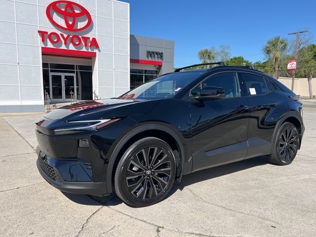 2026 Toyota C-HR XSE