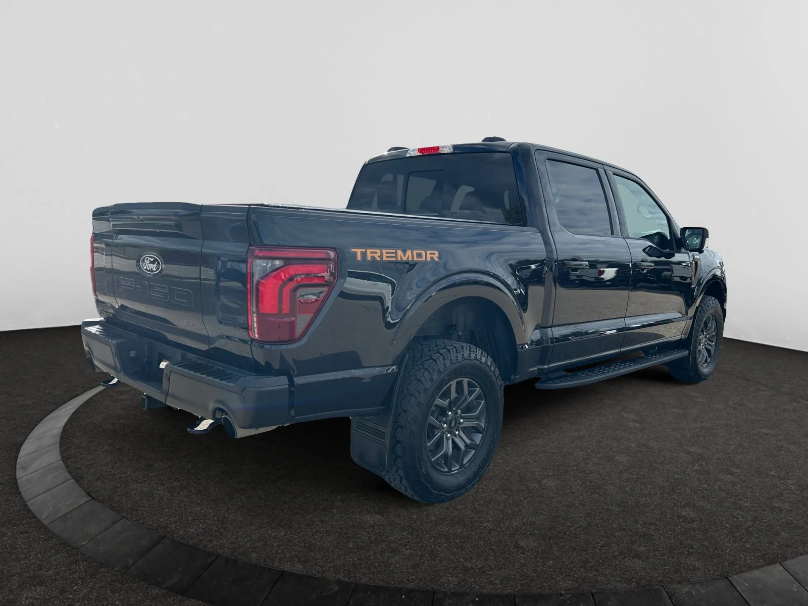 Used 2025 Black Ford Tremor SuperCrew image 5