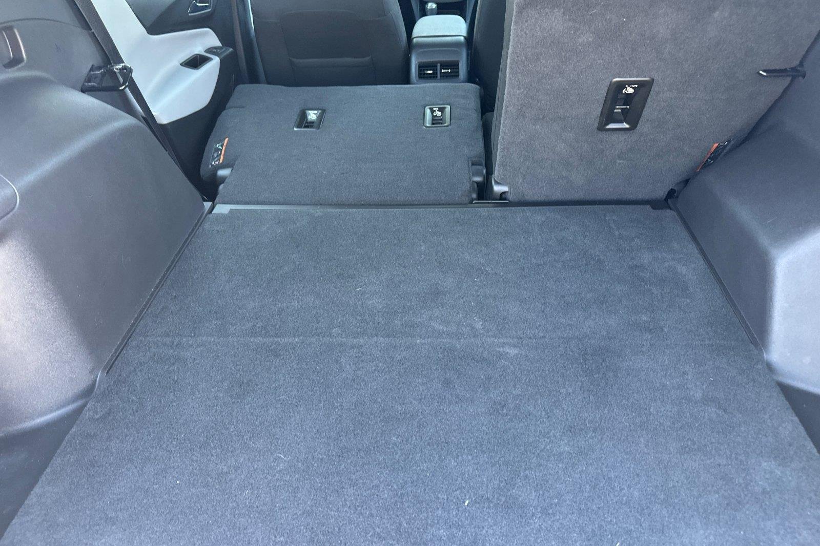 Used 2019 Silver Ice Metallic Chevrolet LS image 14
