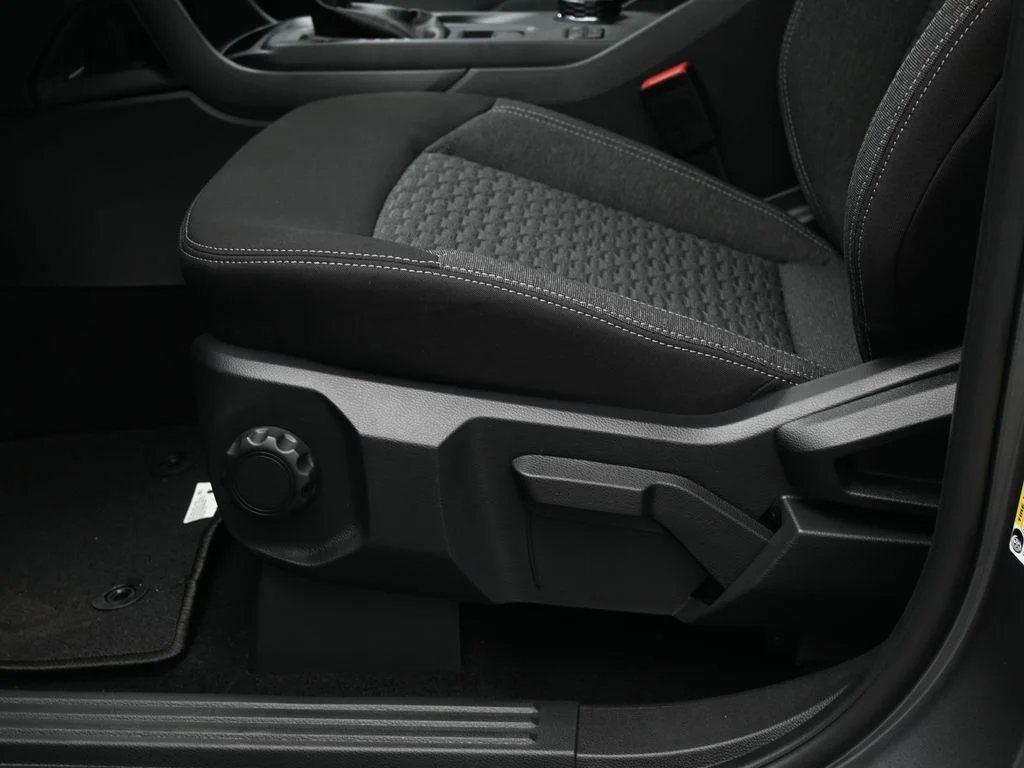 New 2025 Gray Ford XL image 10
