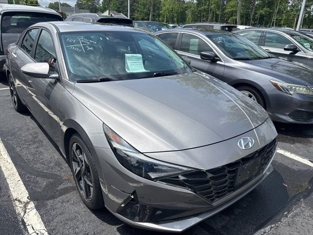2023 Hyundai Elantra 2.0 Limited IVT SULEV's photo