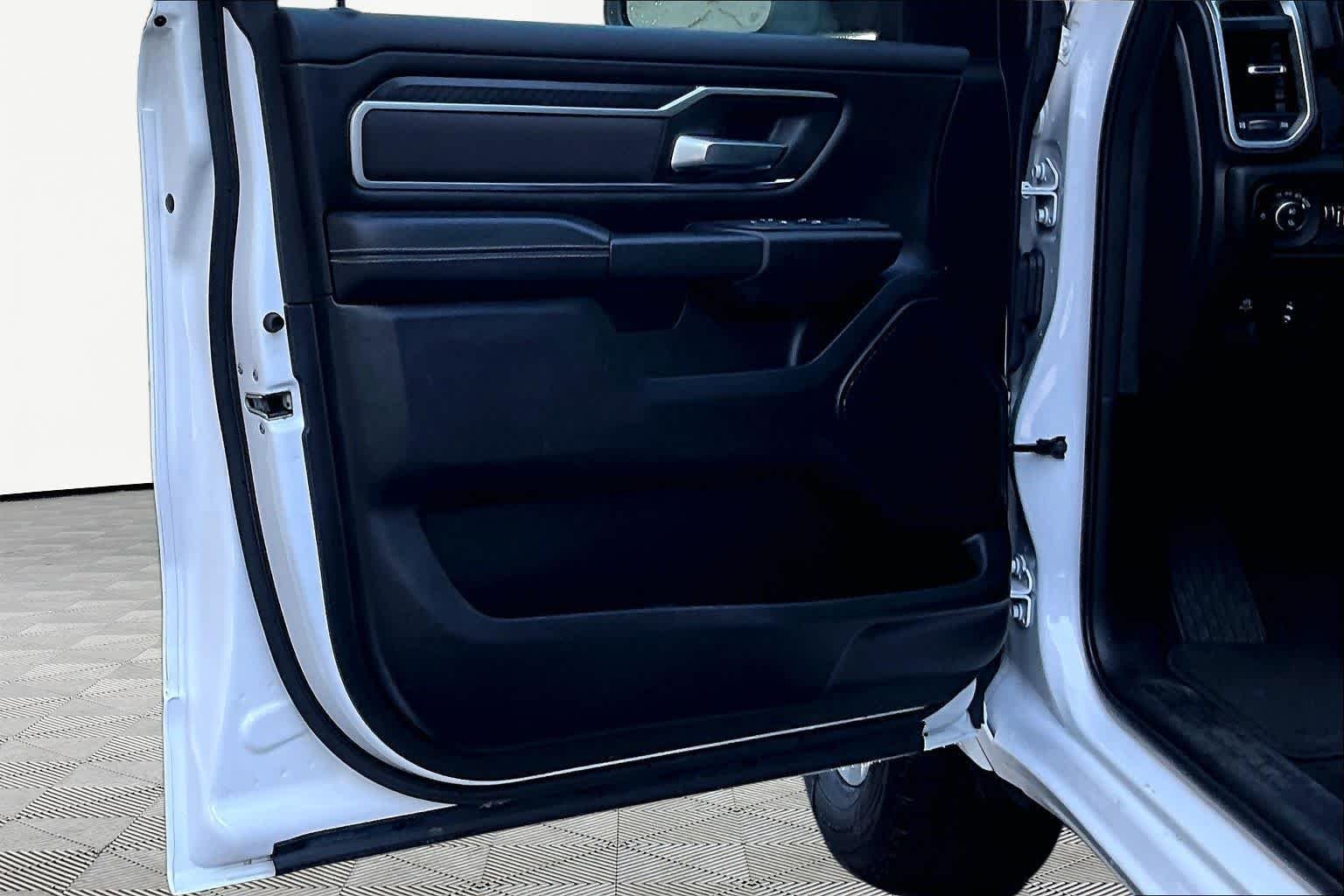 Used 2025 Bright White Clearcoat Ram Big Horn image 22