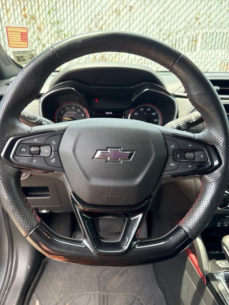 Used 2023 Gray Chevrolet RS image 11