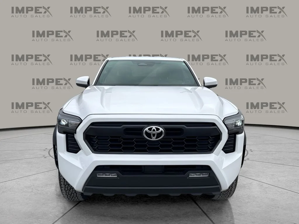 Used 2025 White Toyota TRD Off-Road image 8