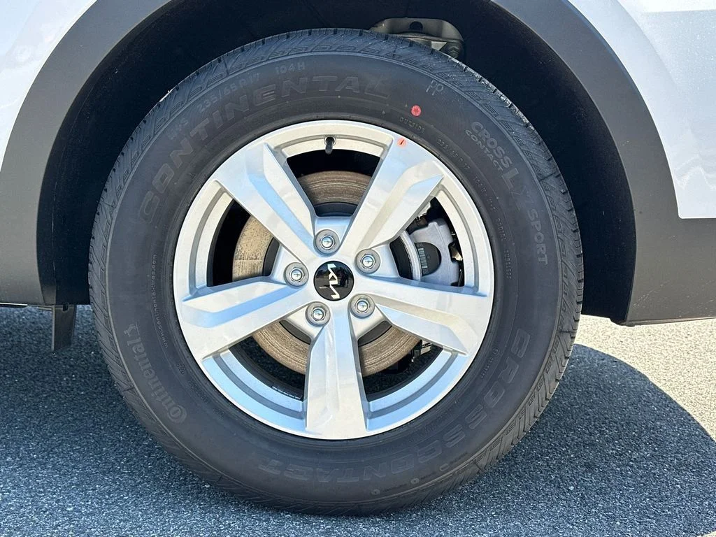 New 2026 White Kia LX image 19