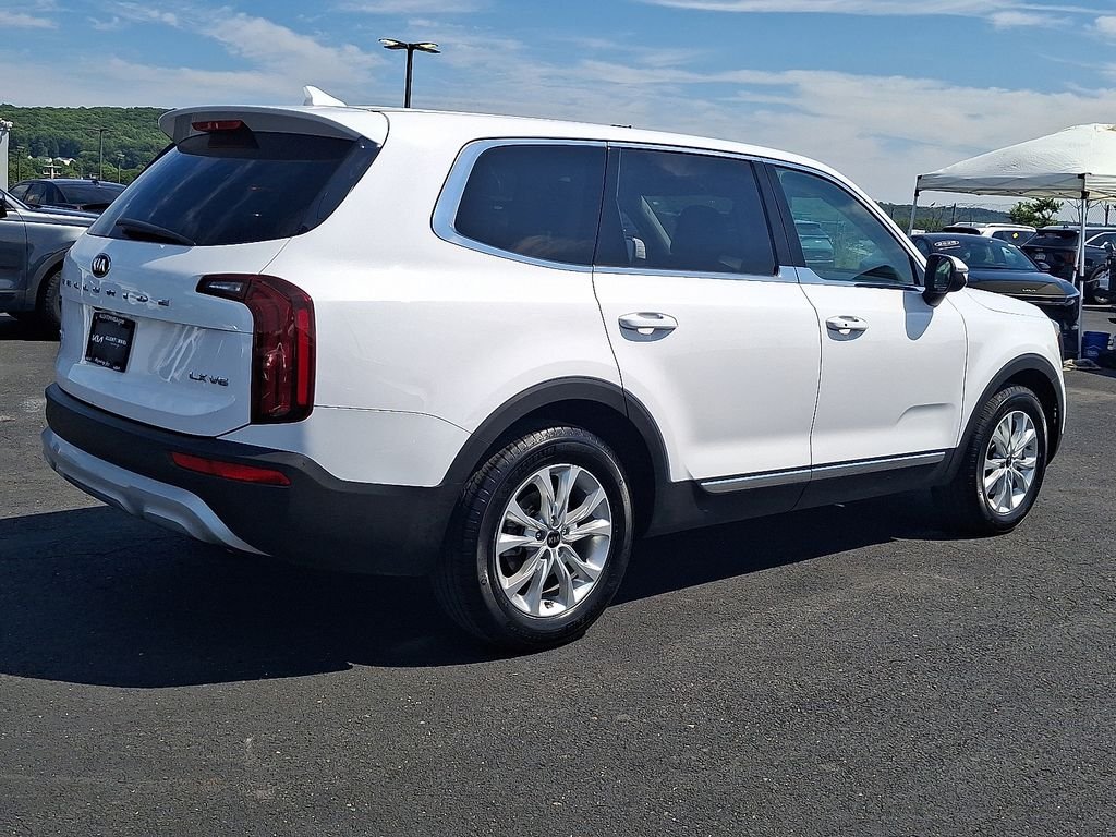 Certified Used 2021 White Kia LX image 6