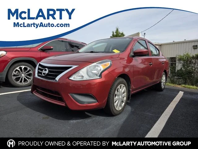 2017 Nissan Versa 1.6 S Plus CVT's photo