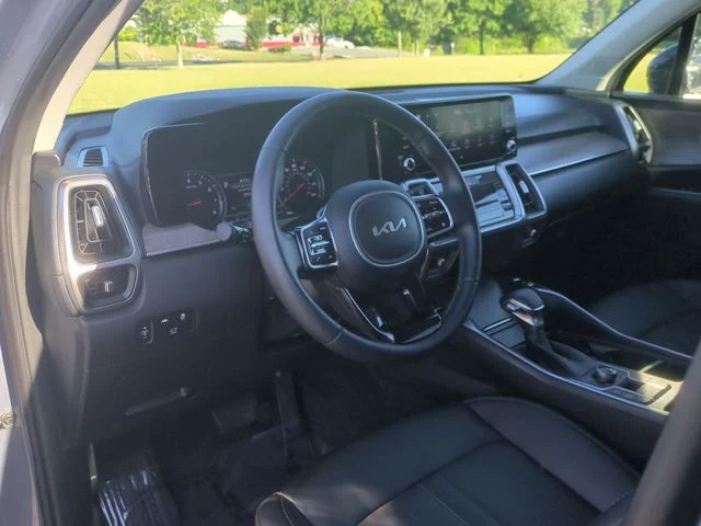 Used 2023 Silver Kia X-Line EX image 20