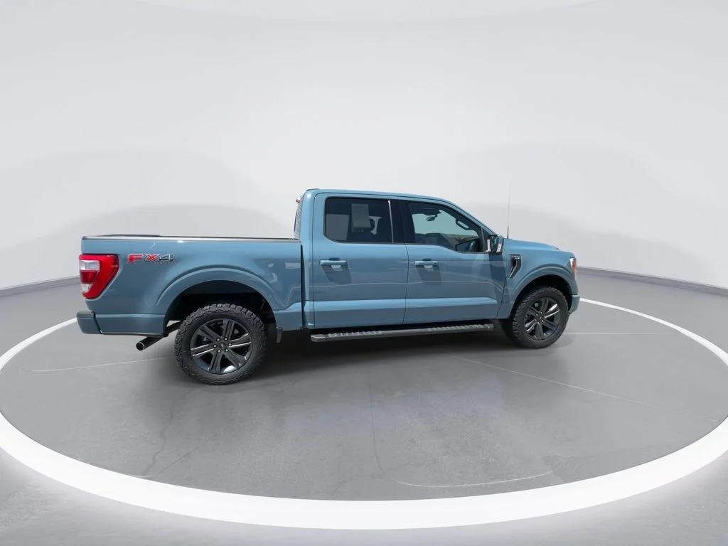 Used 2023 Blue Ford Lariat image 9