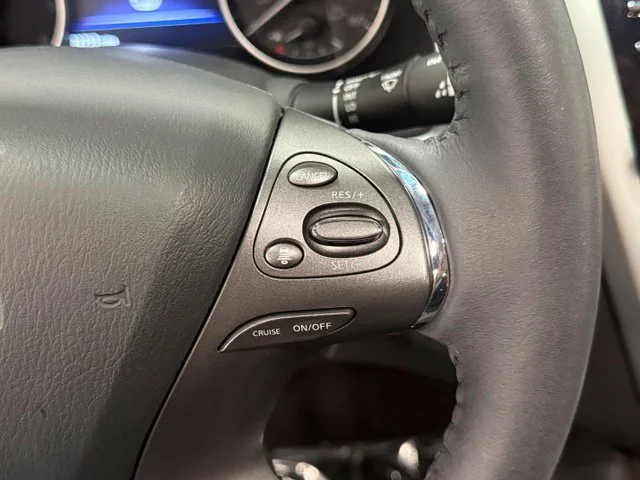 Used 2024 Gray Nissan Platinum image 13