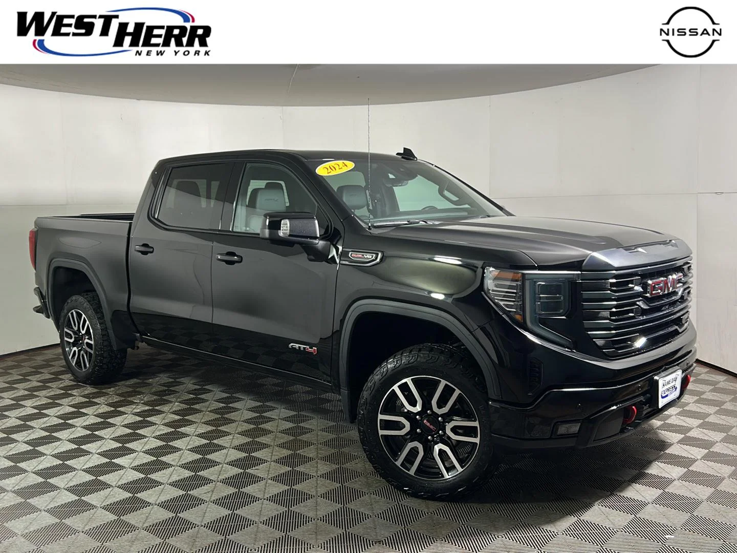 Used 2024 Onyx Black GMC AT4 image 1