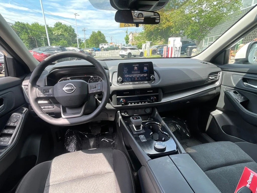 Certified Used 2025 White Nissan SV image 12
