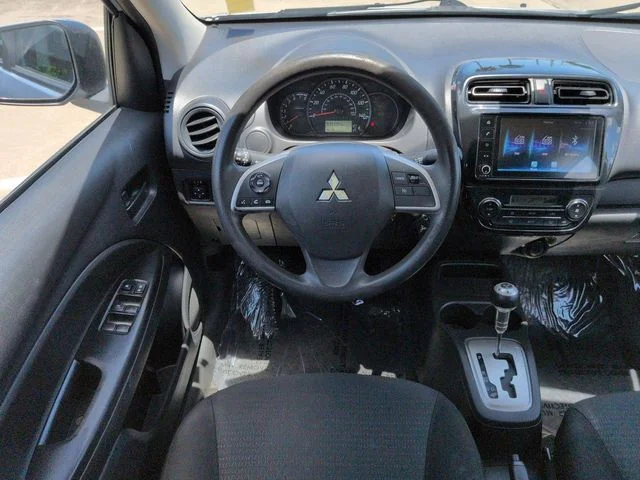 Used 2024 Silver Mitsubishi LE image 15