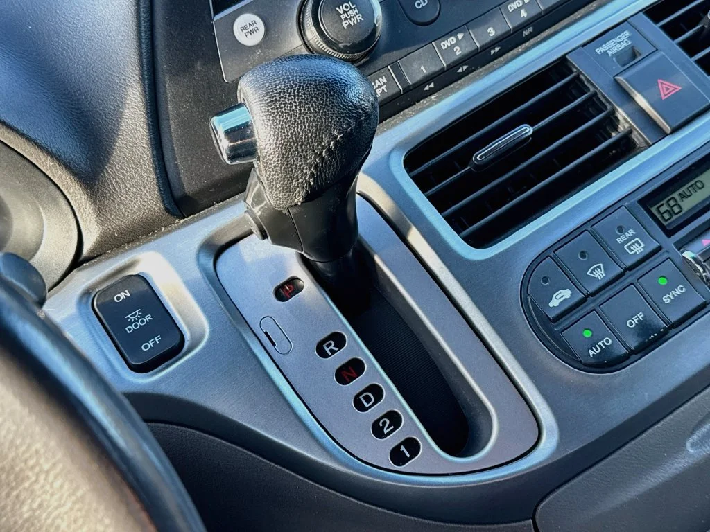 Used 2010 Silver Honda EX-L image 18