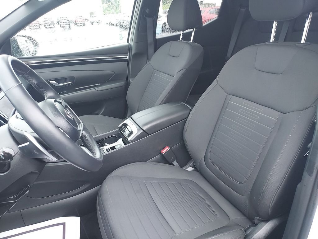 Used 2023 White Hyundai SEL Premium image 17