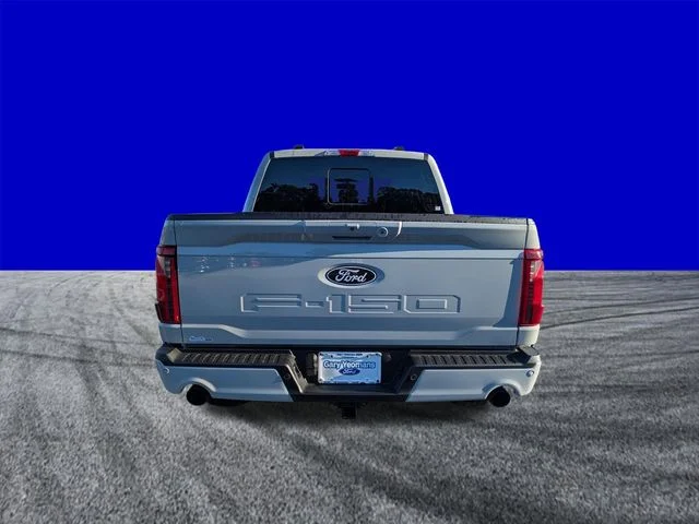 New 2026 Avalanche Ford XLT image 5