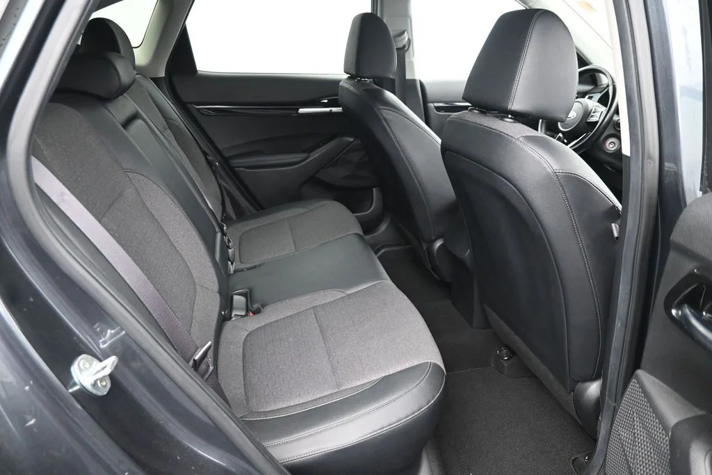 Used 2021 Gray Kia S image 13