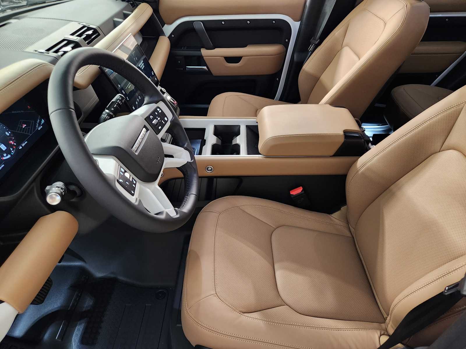New 2026 Fuji White Land Rover S image 14
