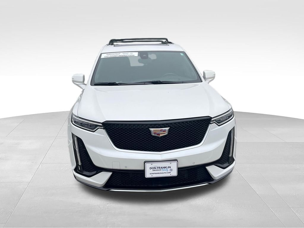 Used 2023 White Cadillac Sport image 8