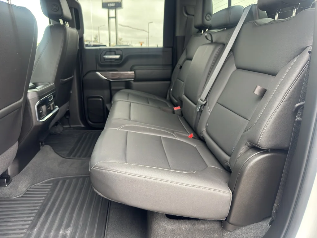 Used 2021 SUMMIT WHITE Chevrolet LTZ image 15