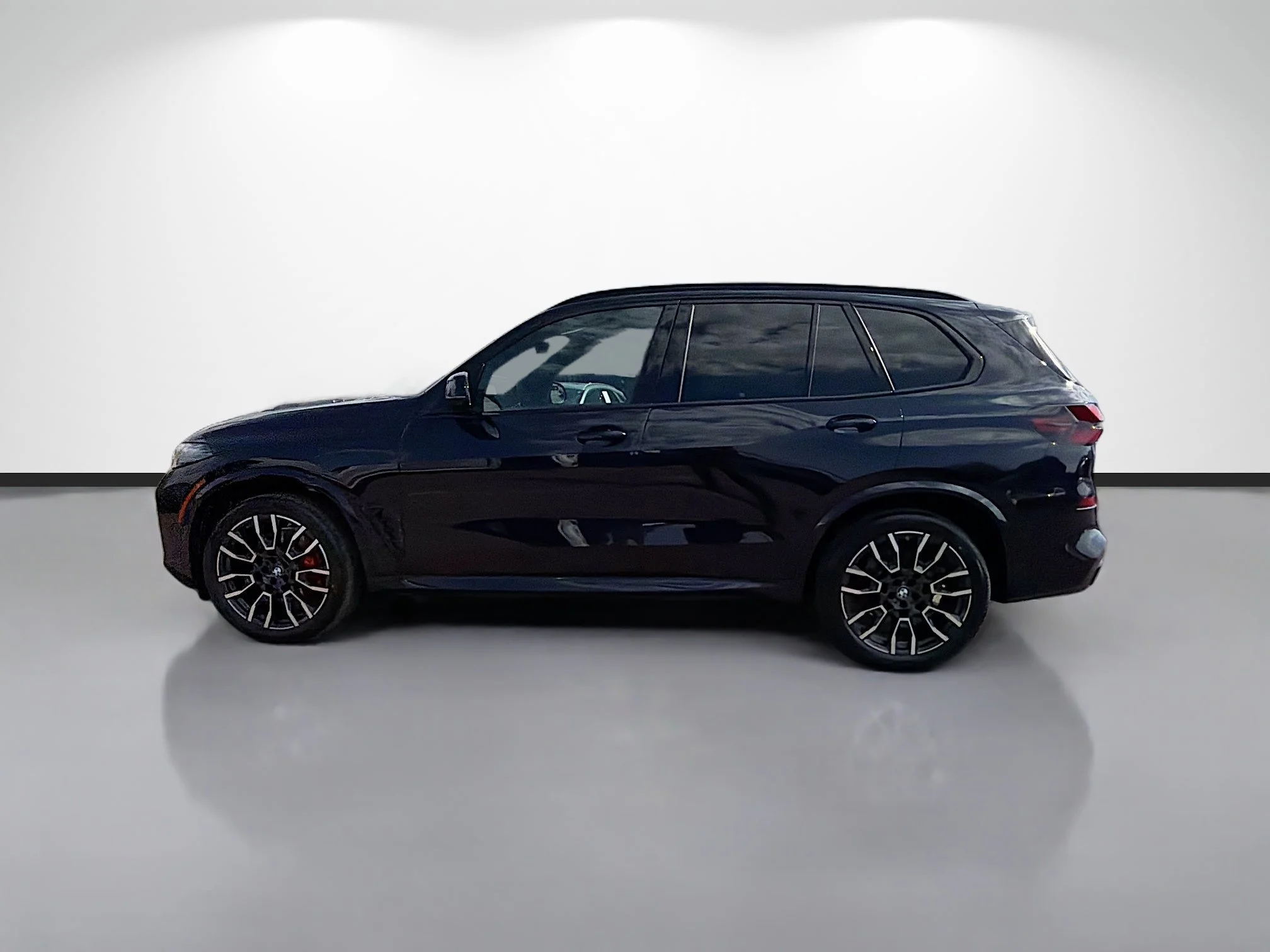 New 2026 Carbon Black Metallic BMW xDrive40i image 6