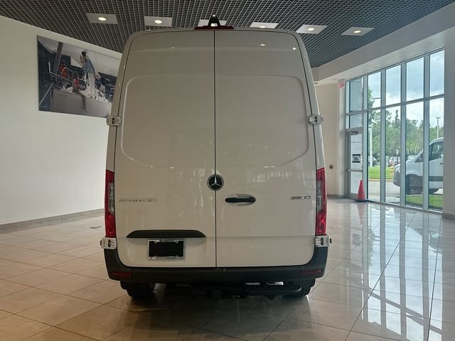 New 2025 Arctic White Mercedes-Benz Cargo 144 WB image 6