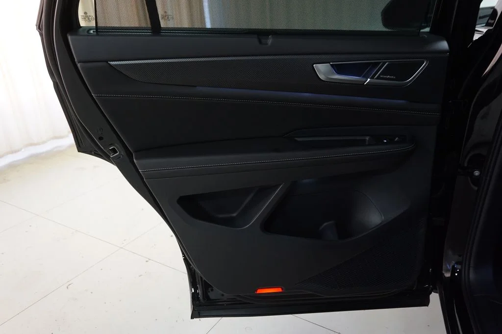 New 2026 Deep Black Volkswagen 2.0T SEL Premium R-Line image 30
