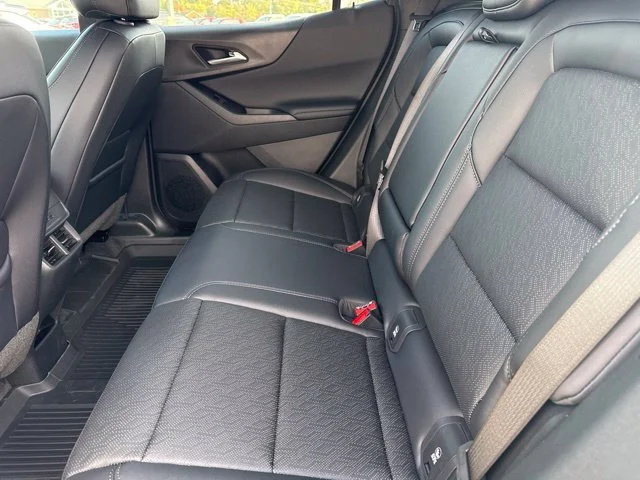 New 2027 Summit White Chevrolet LT image 14