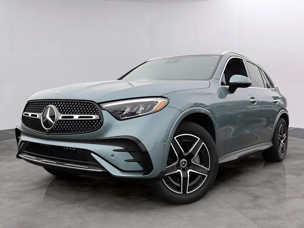 Used 2026 Verde Silver Metallic Mercedes-Benz GLC 350e image 1