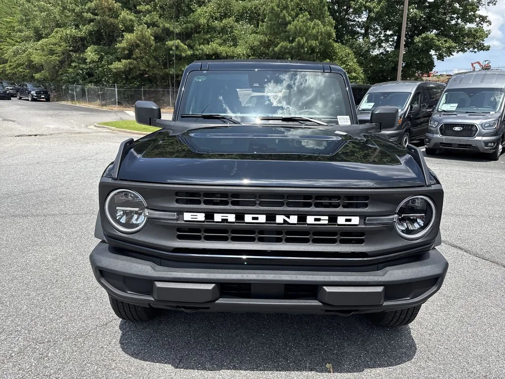 Used 2023 Black Ford Base image 2