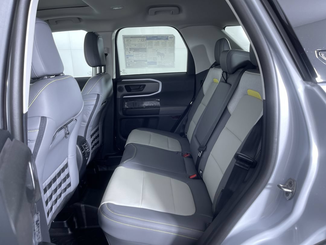 Used 2026 Space White Metallic Ford Badlands image 23