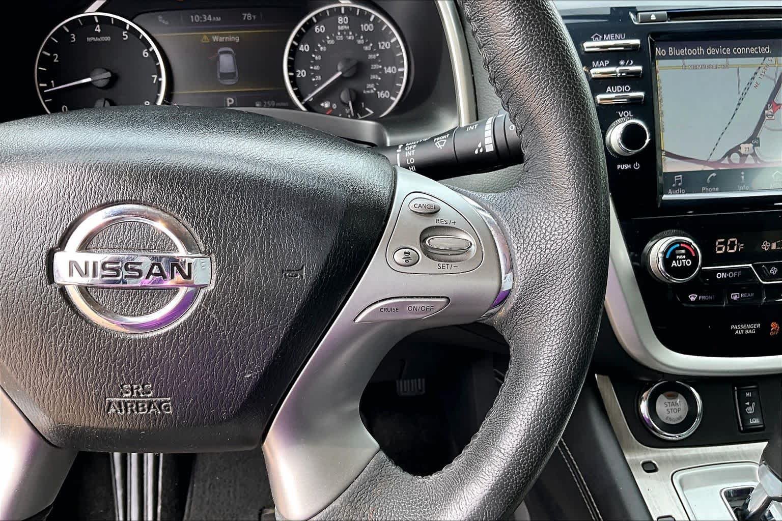 Used 2016 Arctic Blue Metallic Nissan SL image 23