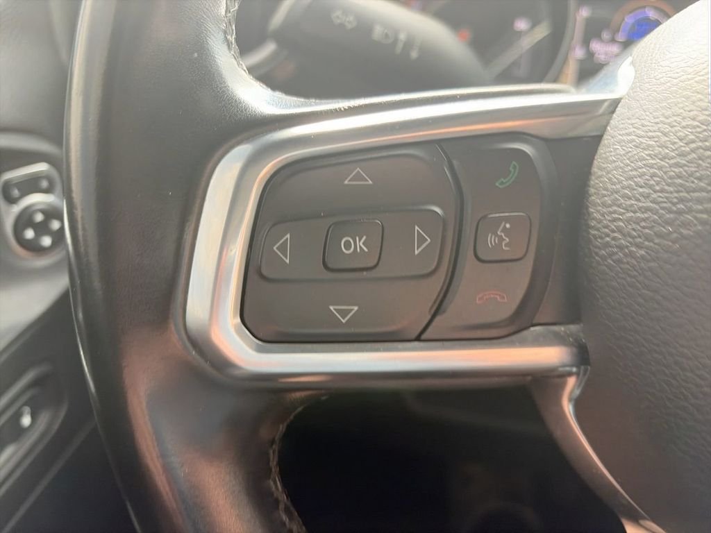 Used 2020 Gray Jeep Unlimited Sahara Altitude image 23