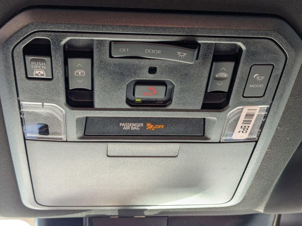 2025 Toyota Tundra Platinum - Photo 29