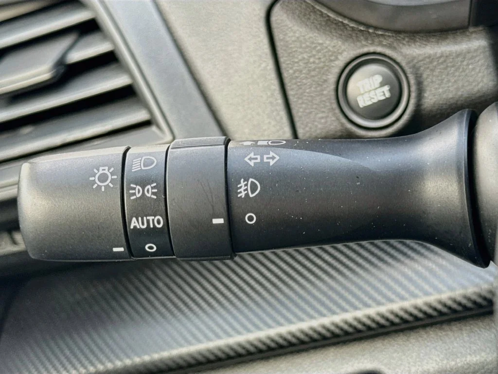 Used 2019 Silver Subaru 2.0i Premium image 12