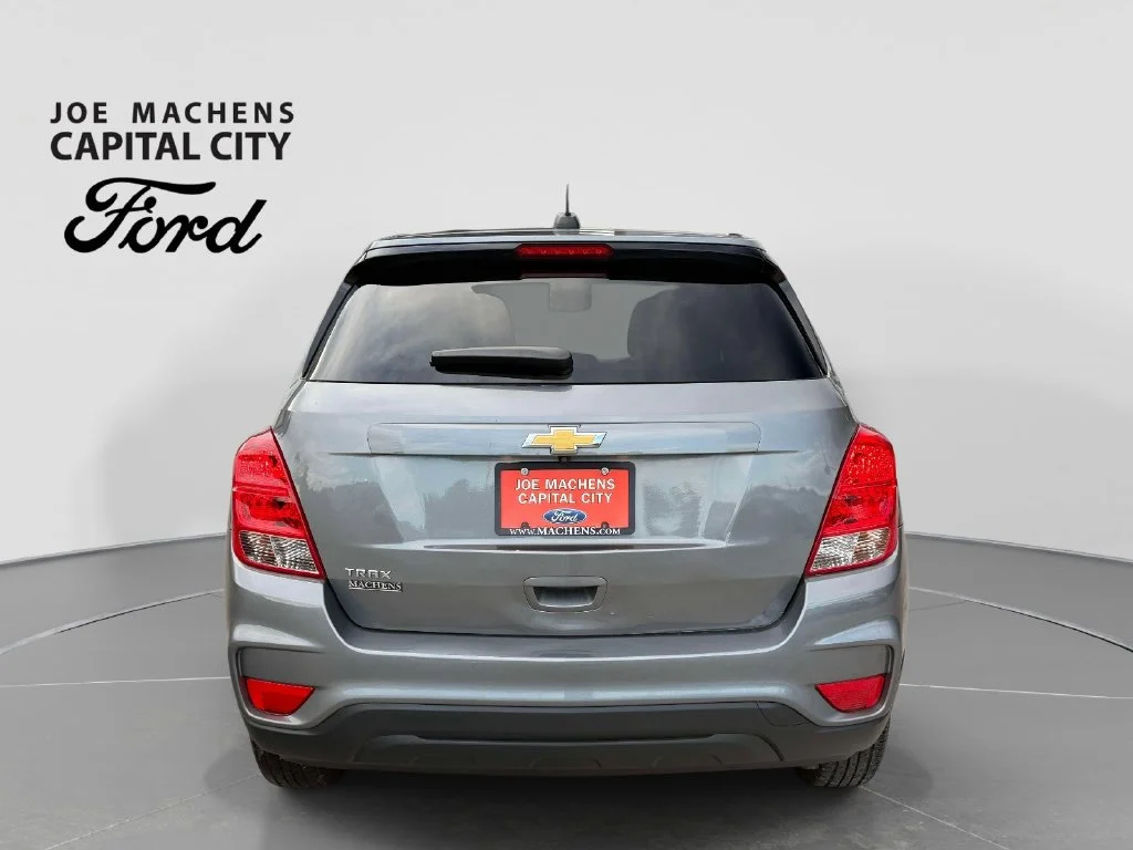 Used 2020 Gray Chevrolet LS image 6