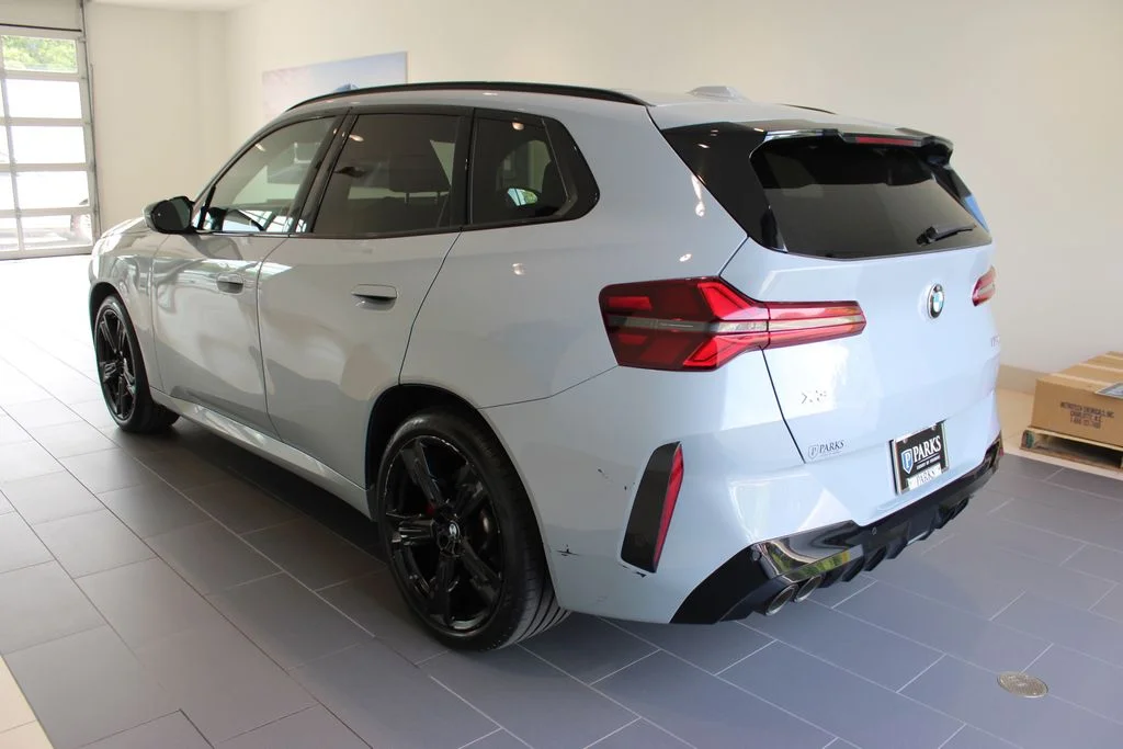 Used 2026 Gray BMW M50 xDrive image 32