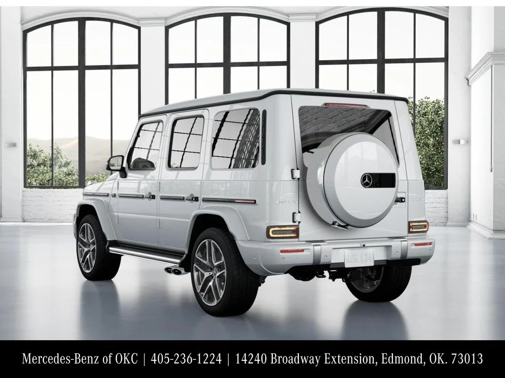 New 2027 MANUFAKTUR Moonlight White Metallic Mercedes-Benz AMG® G 63 SUV image 28
