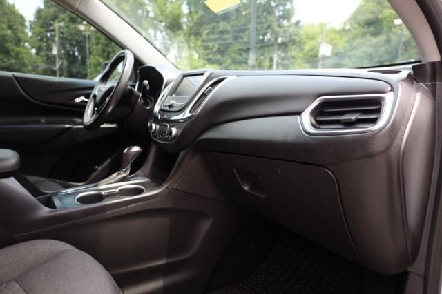 Used 2019 Summit White Chevrolet LT image 39