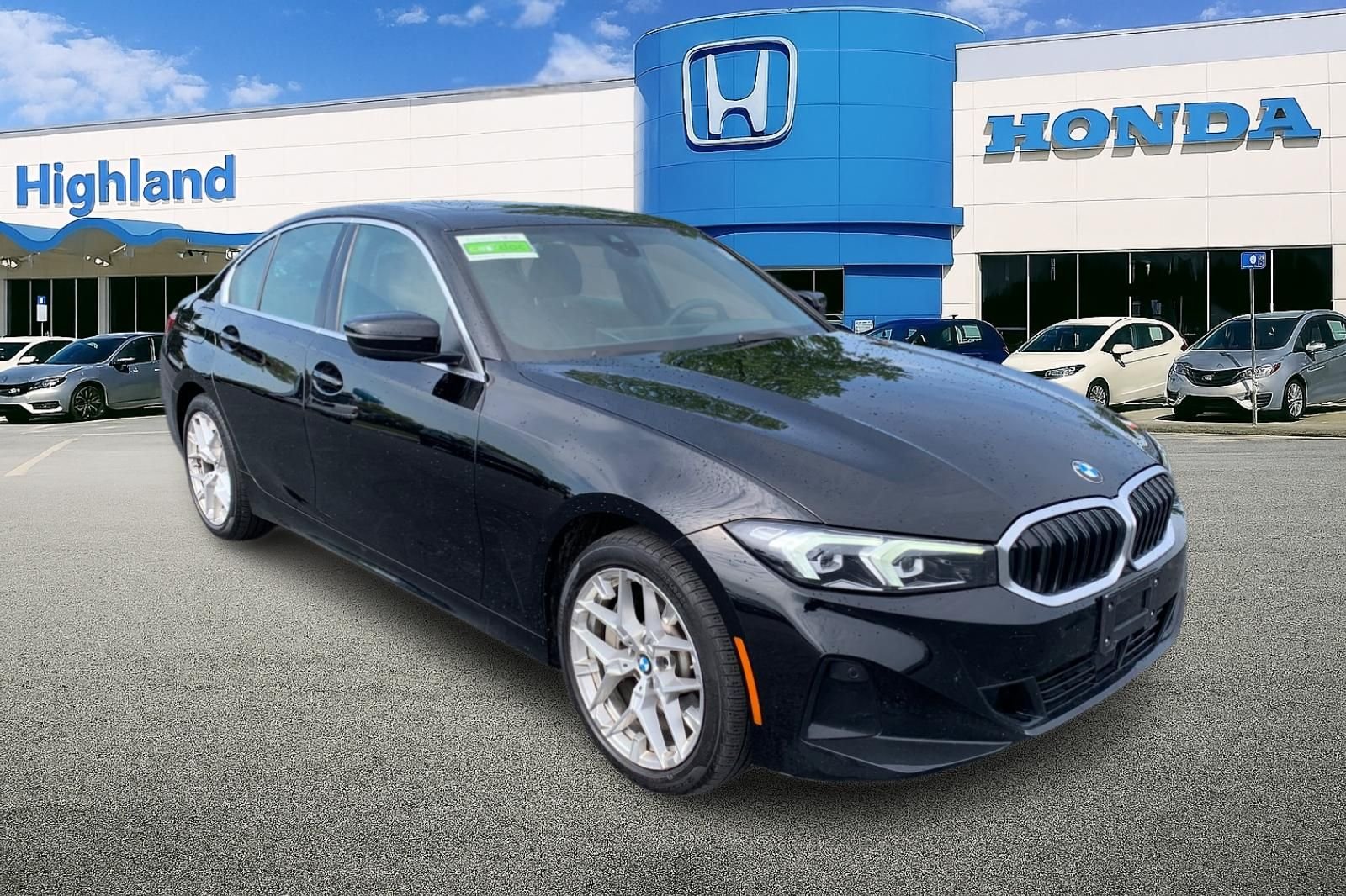 Used 2025 Black BMW 330i xDrive image 7